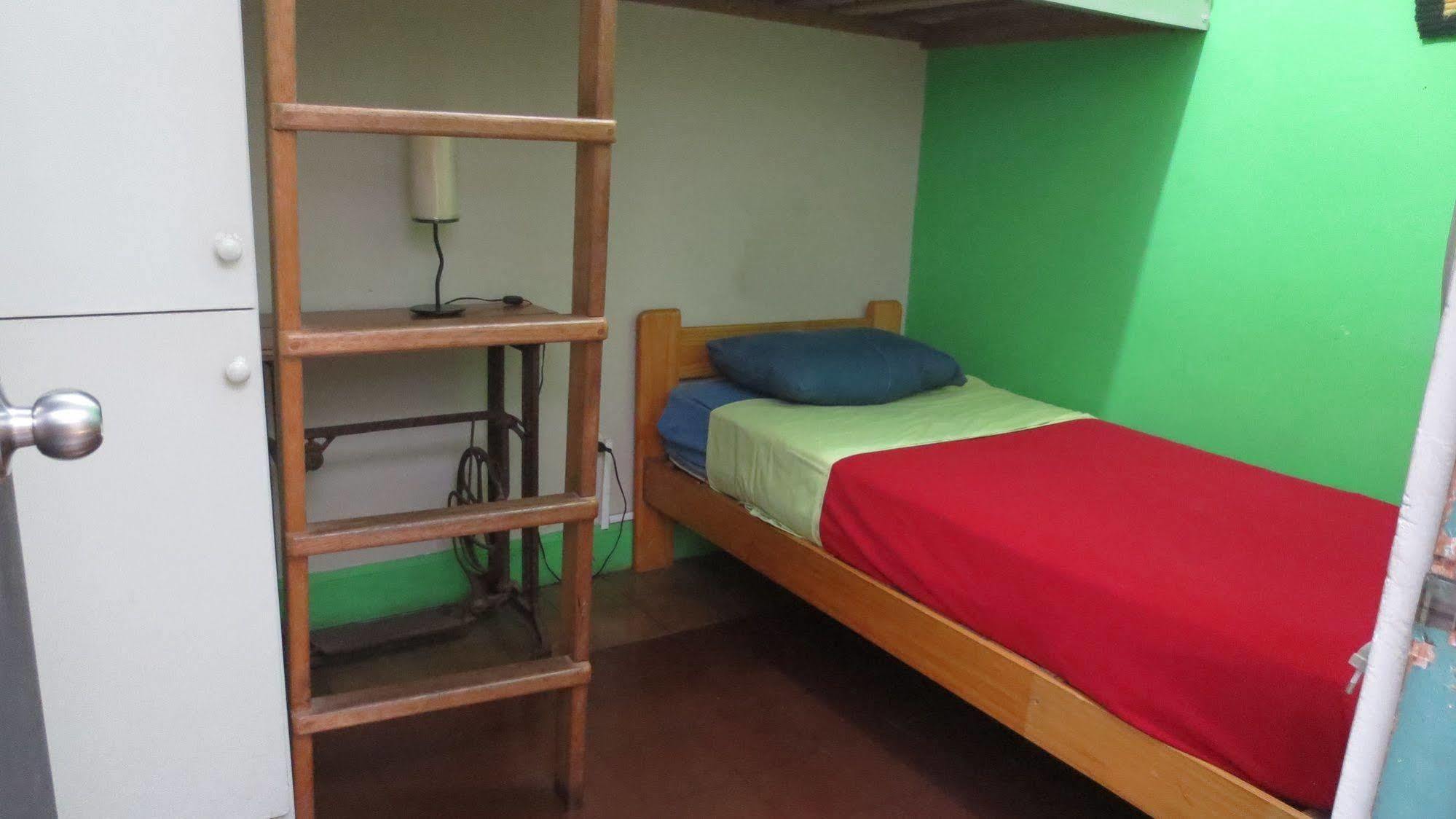 Red Llama Eco Hostel Ліма Екстер'єр фото