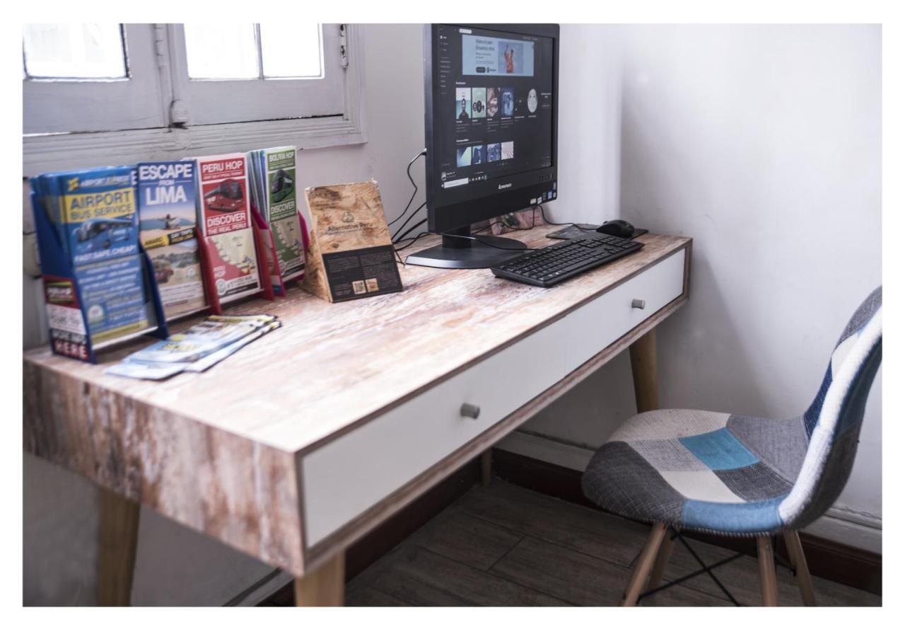 Red Llama Eco Hostel Ліма Екстер'єр фото